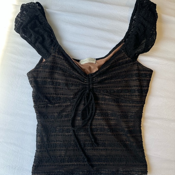 Elegant Black Lace Top - Picture 6 of 6